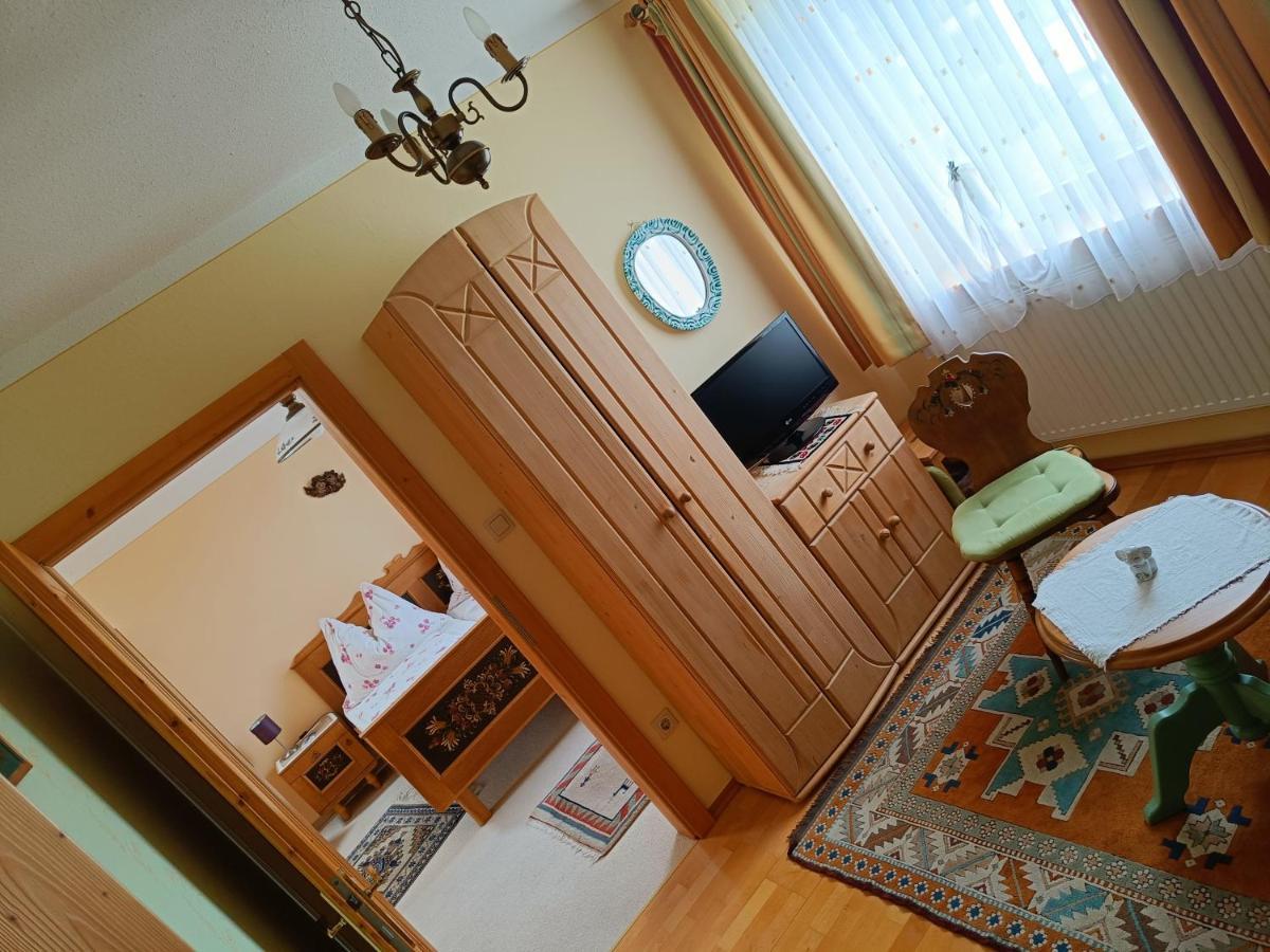 Haus Sundl - Privatzimmer Emmersdorf an der Donau Zewnętrze zdjęcie