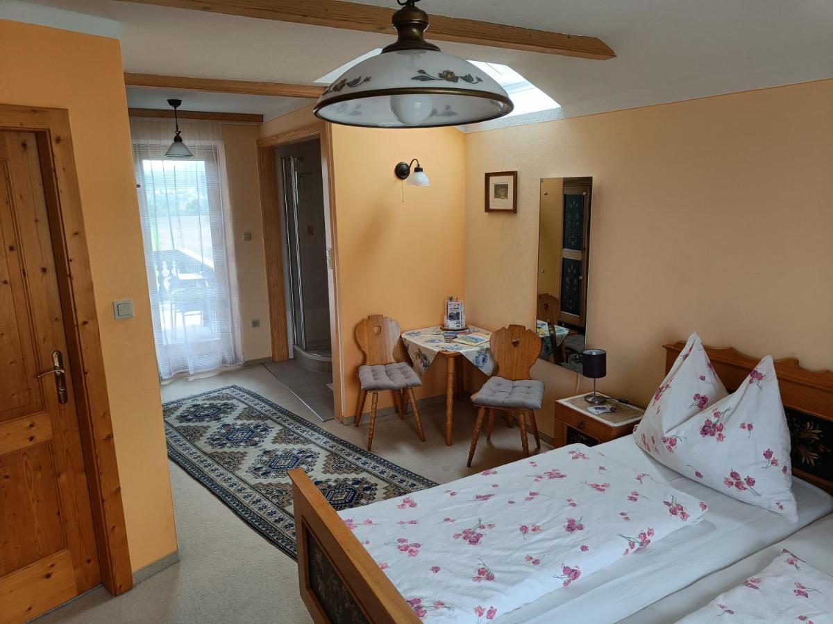 Haus Sundl - Privatzimmer Emmersdorf an der Donau Zewnętrze zdjęcie