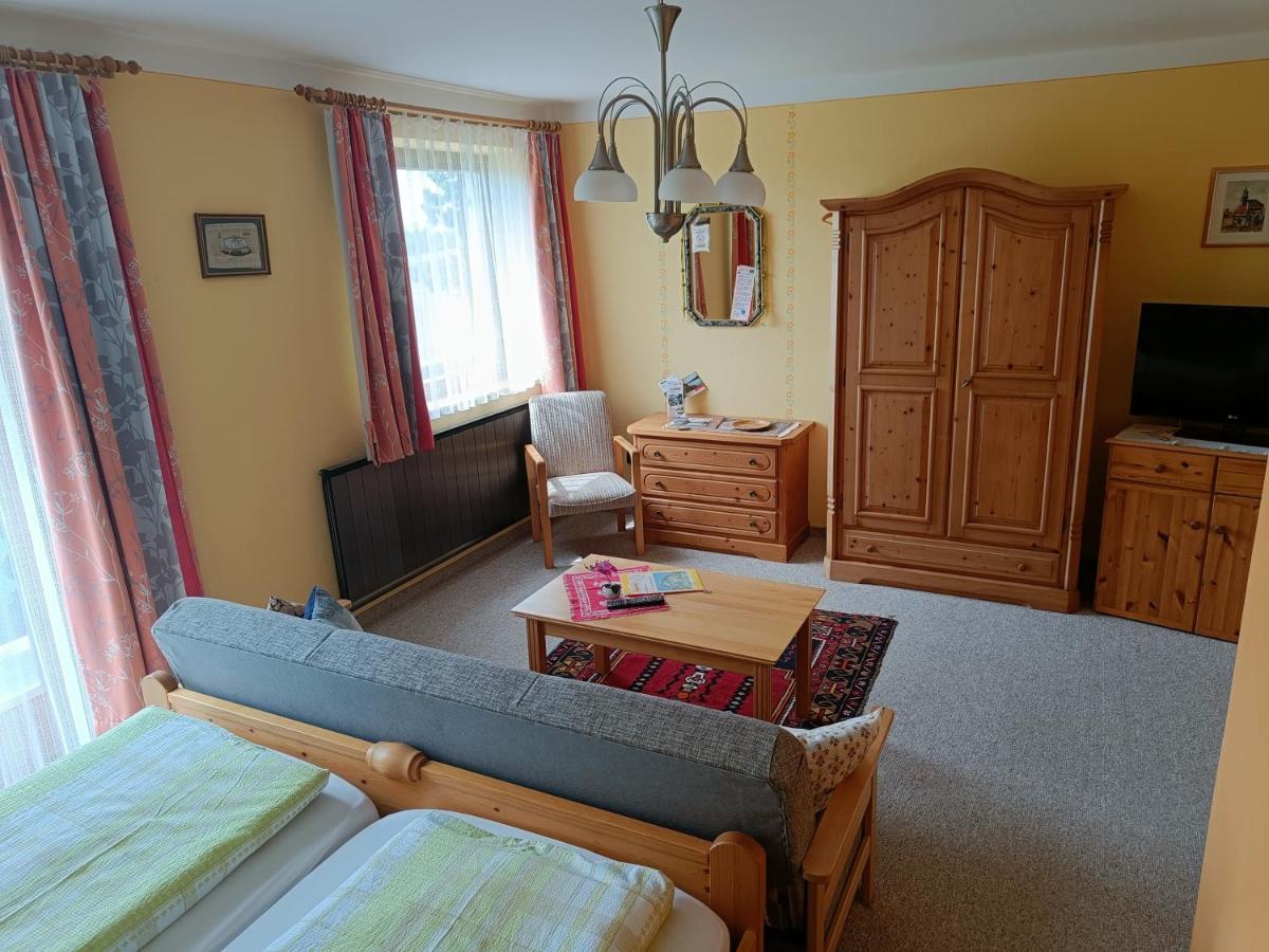 Haus Sundl - Privatzimmer Emmersdorf an der Donau Zewnętrze zdjęcie