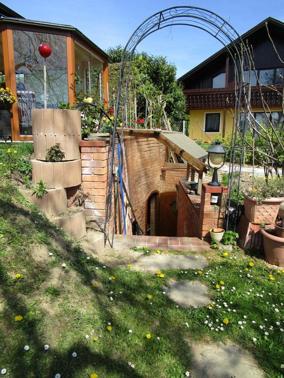 Haus Sundl - Privatzimmer Emmersdorf an der Donau Zewnętrze zdjęcie